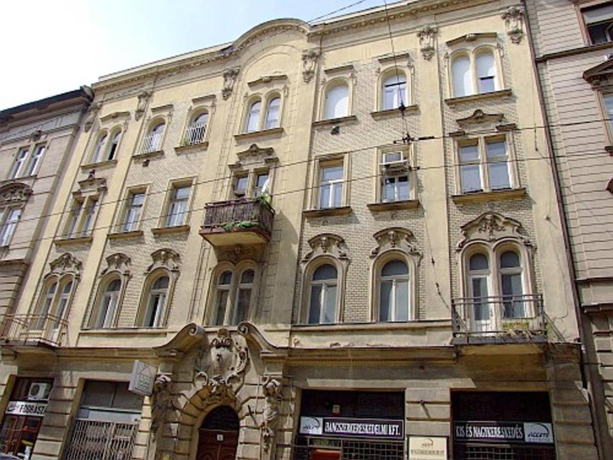 Comfy, Renewed 3 Bedroom Apt In Center Budapest Exterior foto